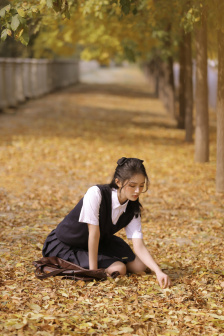妈妈让我和爸爸生小孩怎么办